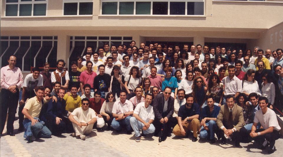 Finalización de la promoción Informática 1989-94 